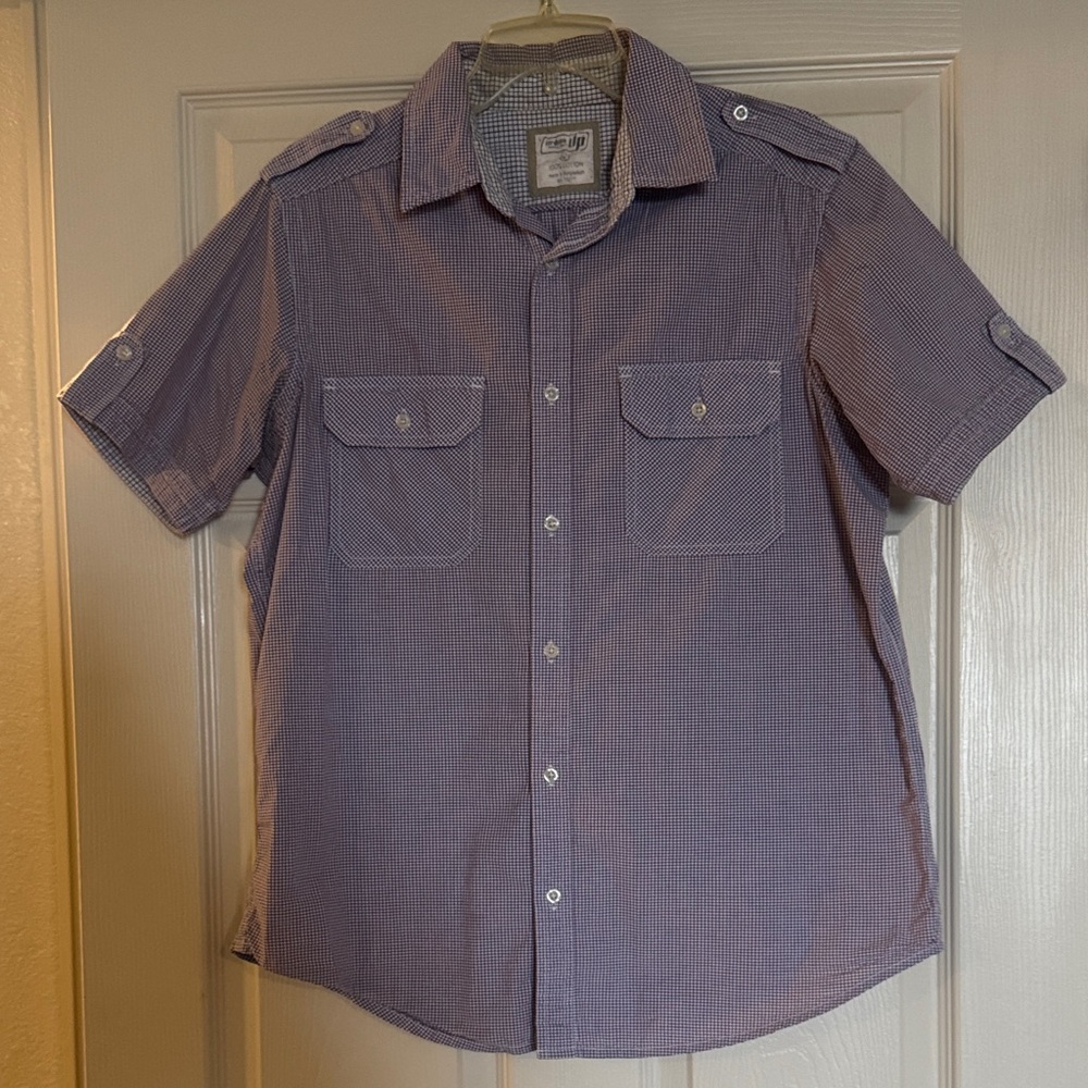 Men’s Short Sleeve Button-Down Shirt in Purple/Blue